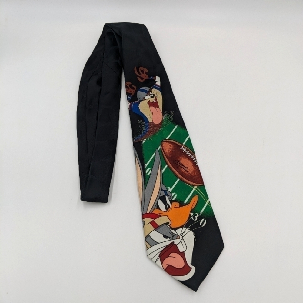 Warner Bro. Looney Tunes Mania Football Tasmanian Devil Bugs Bunny Necktie Tie
